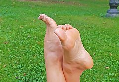 Hot Girl Shows Her Soles in the Park HD Porn 95 xHamster